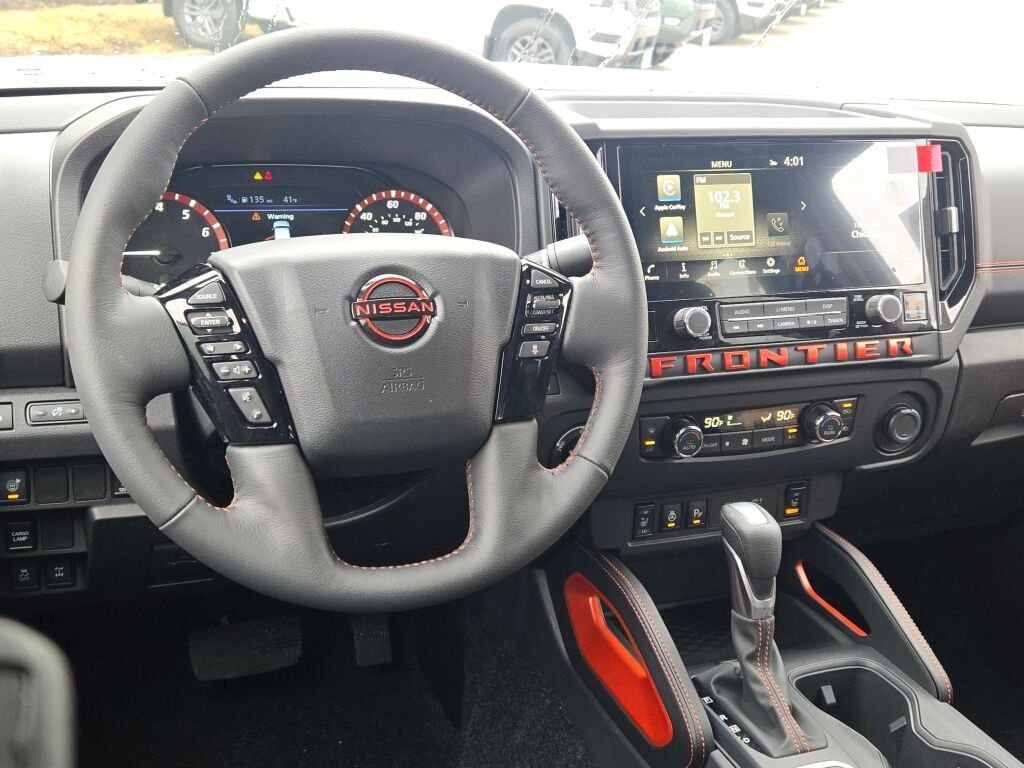 New 2026 Nissan Frontier PRO-4X w/ Pro-4x Convenience Package image 15