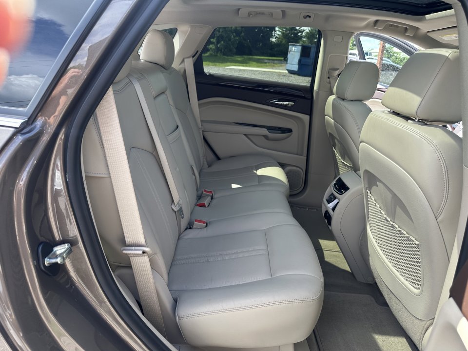 Used 2015 Cadillac SRX Premium AWD/4WD image 19