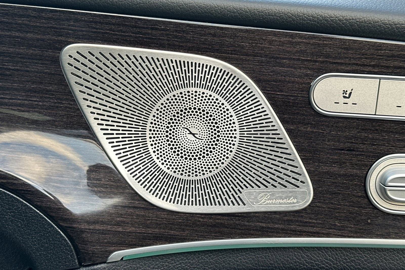 Used 2022 Mercedes-Benz GLS 450 4MATIC image 25