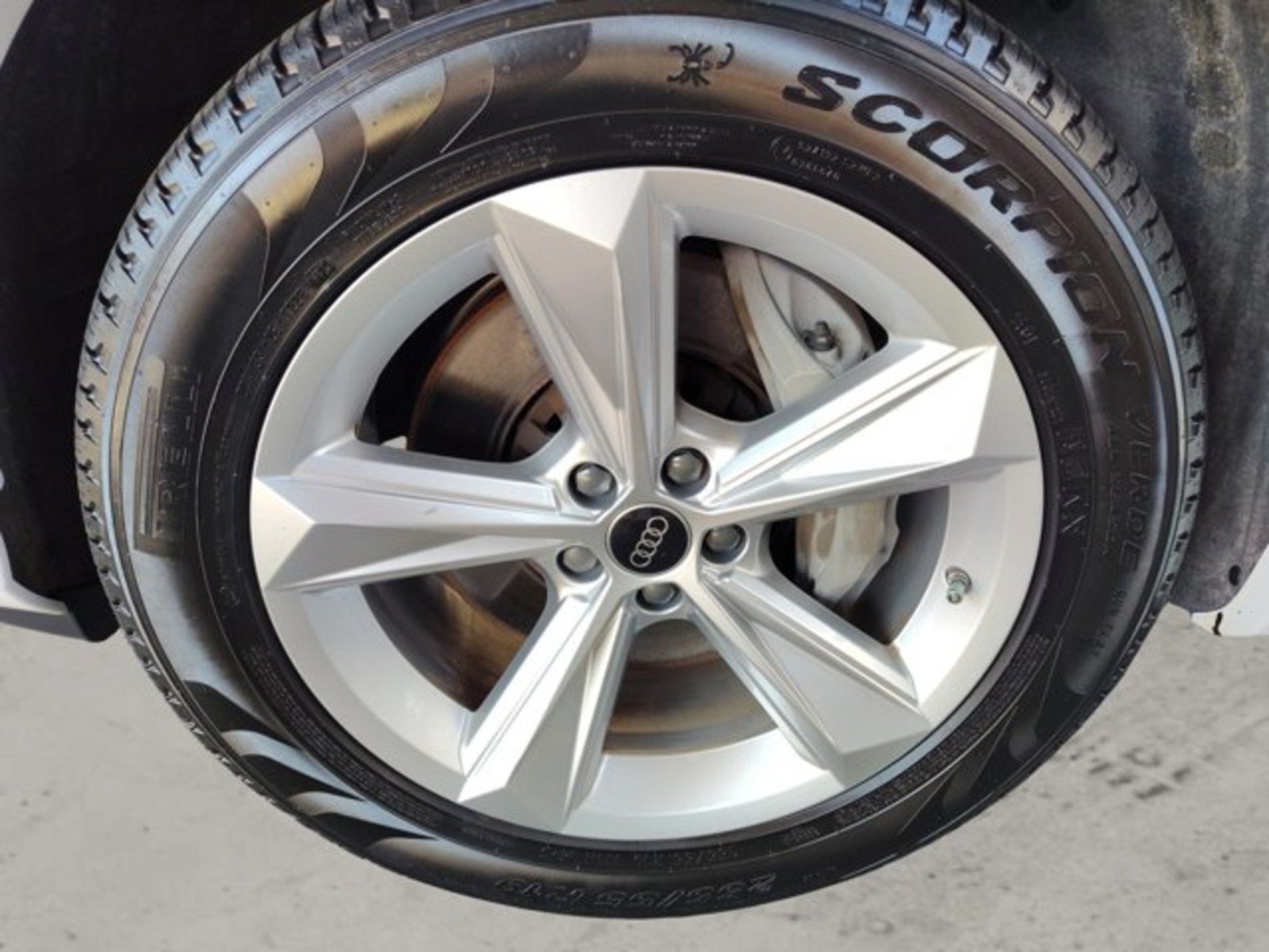 Used 2023 Audi Q7 2.0T Premium AWD/4WD image 9