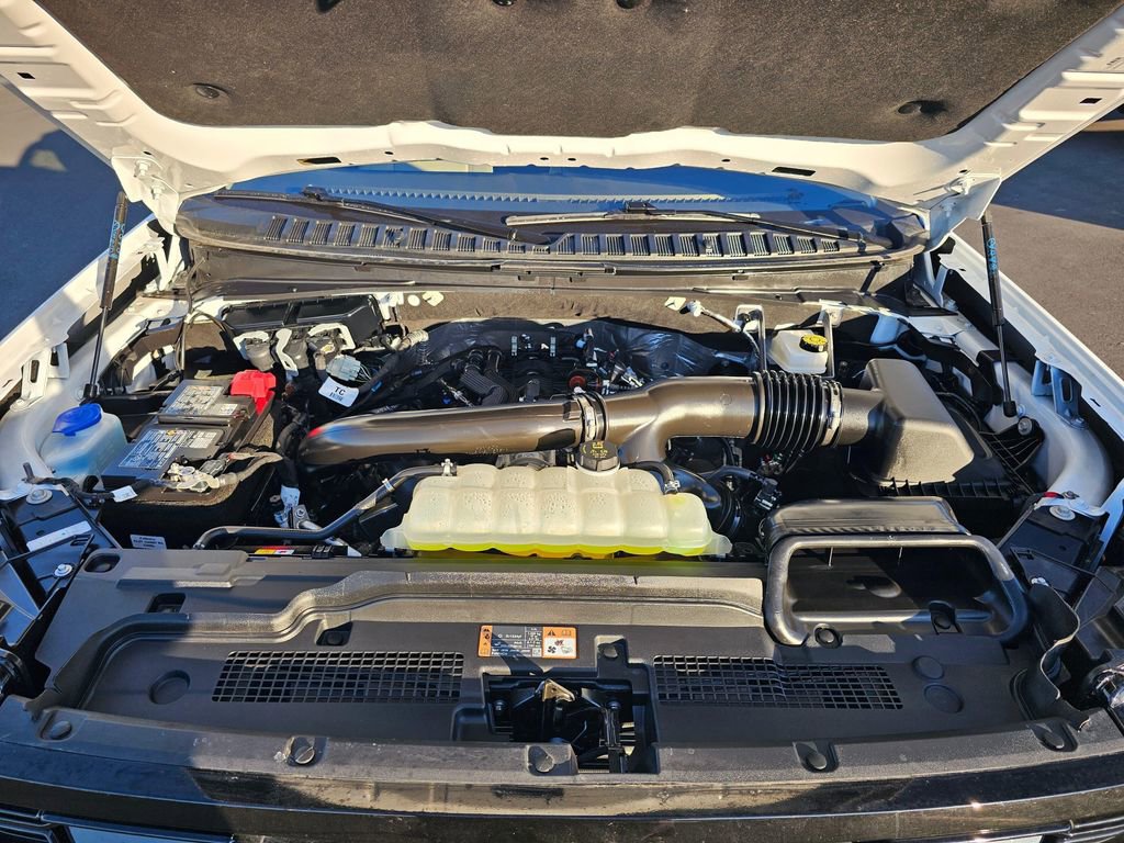 Certified 2025 Ford Expedition Max Platinum image 9