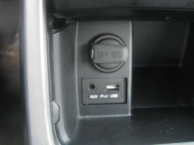 Used 2016 Hyundai Elantra SE image 19