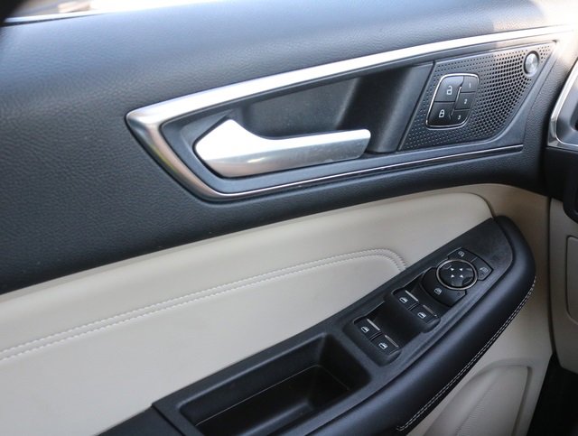 Used 2021 Ford Edge Titanium w/ Equipment Group 301A image 25