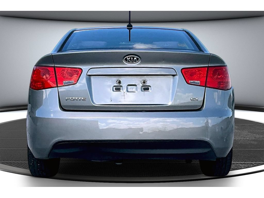 Used 2012 Kia Forte EX w/ Premium Pkg FWD image 6