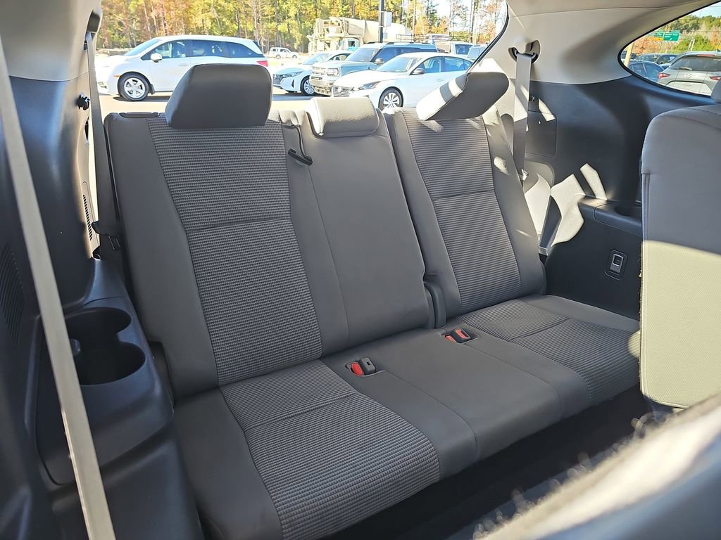 Used 2023 Toyota Highlander L image 15