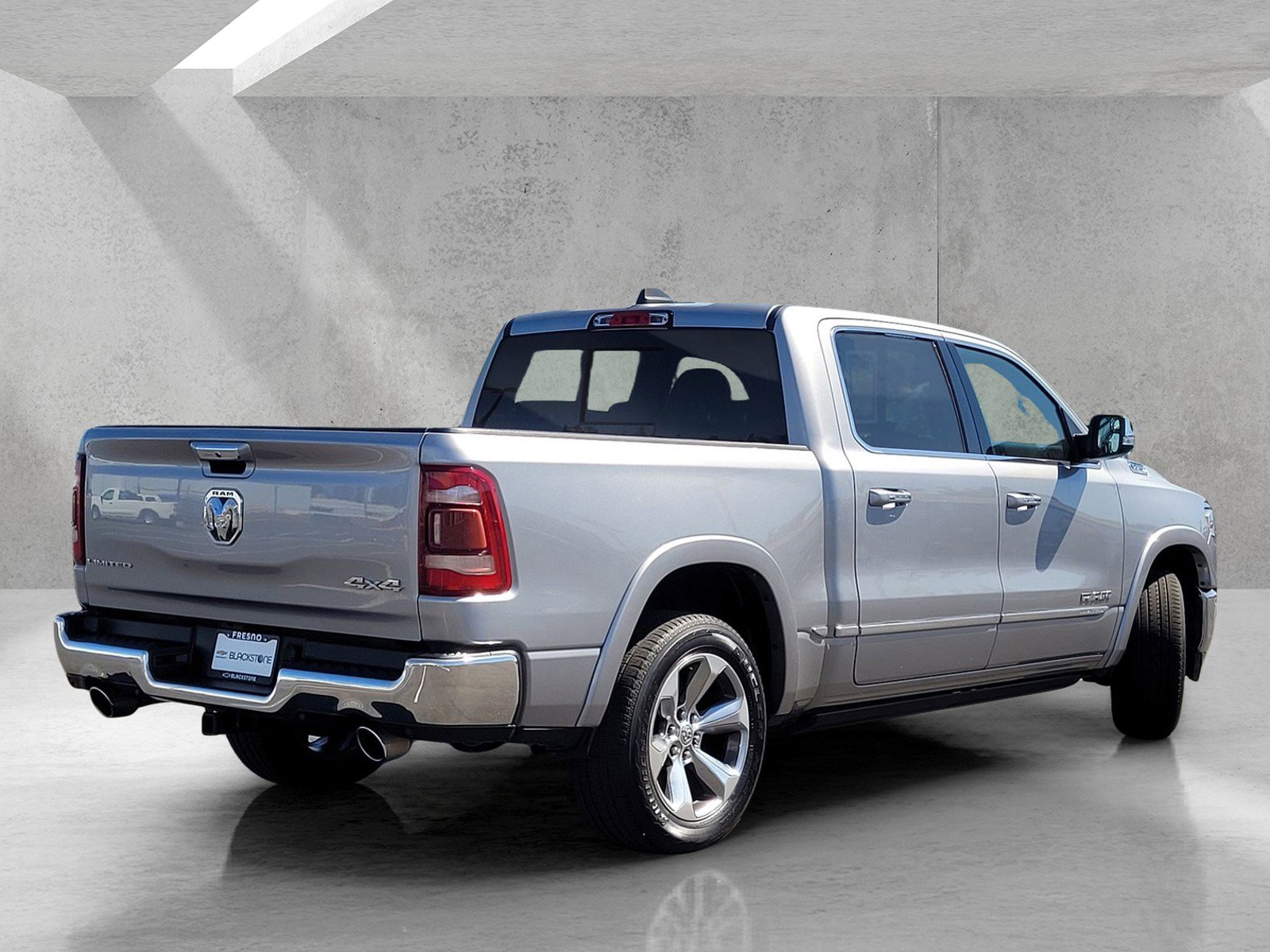 Used 2021 RAM 1500 Limited AWD/4WD image 4