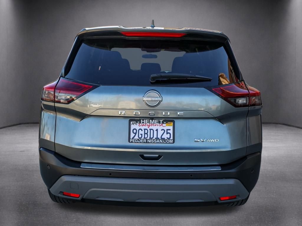 Used 2023 Nissan Rogue SV image 6