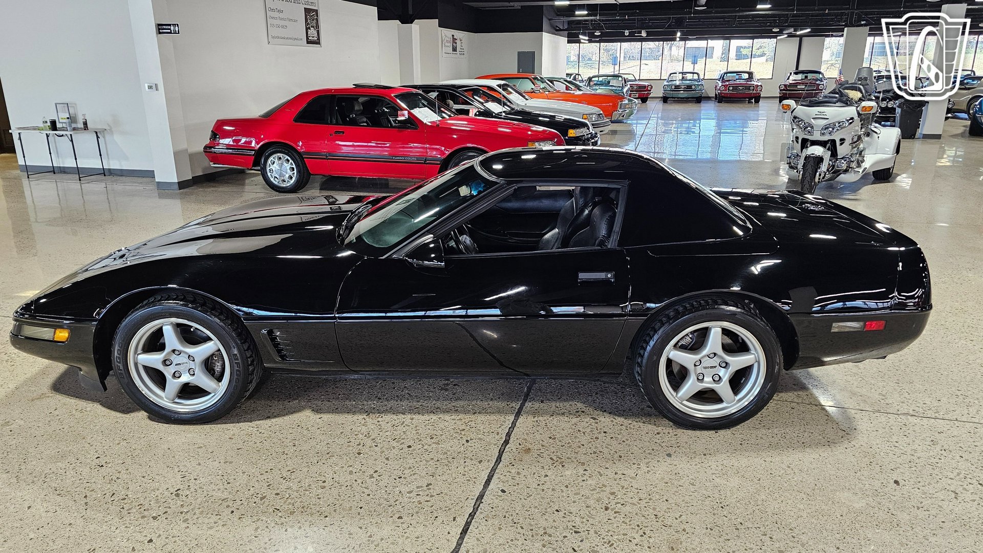 Used 1994 Chevrolet Corvette Convertible image 4