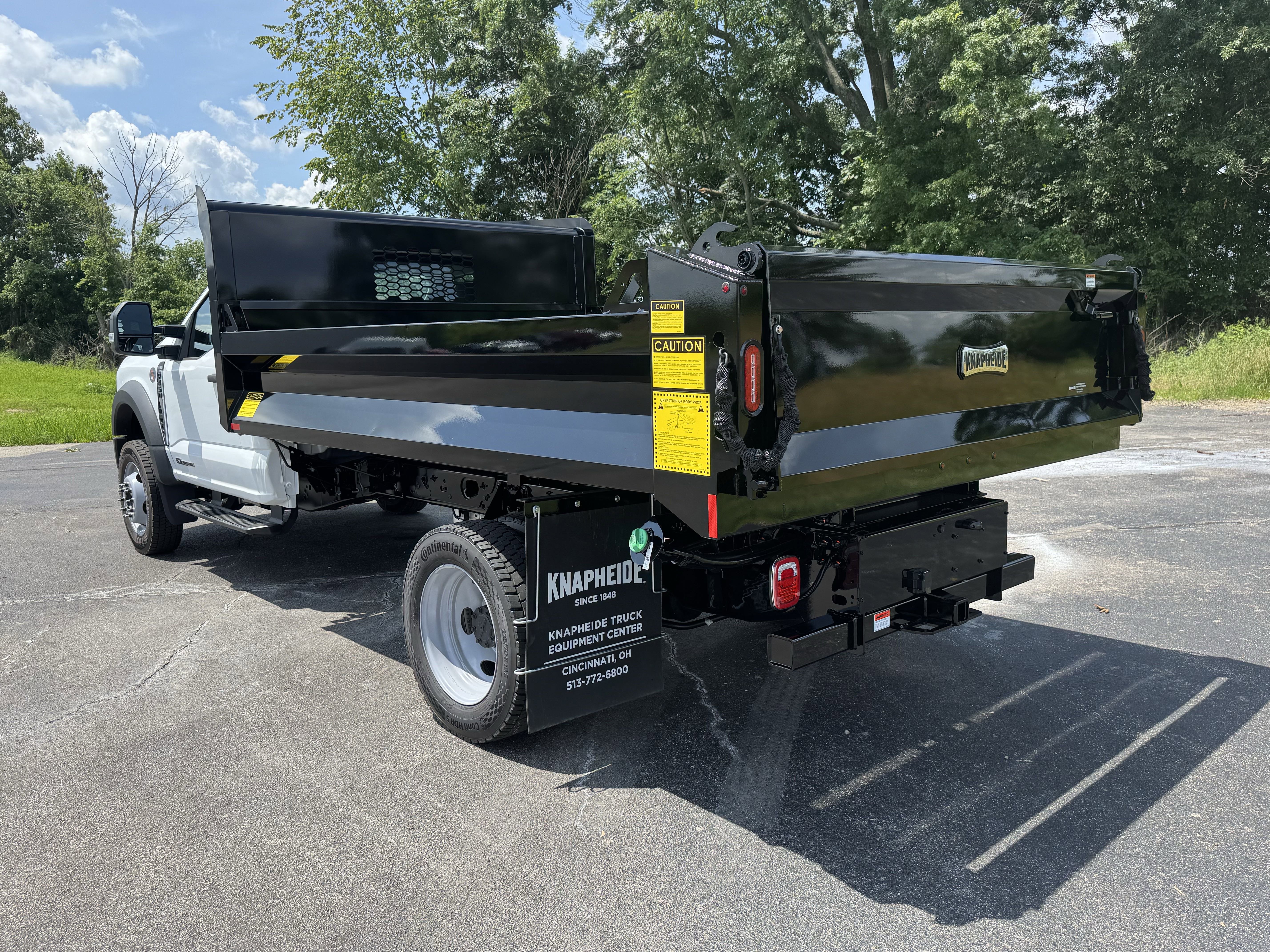 New 2025 Ford F450 XL w/ XL Chrome Package image 4