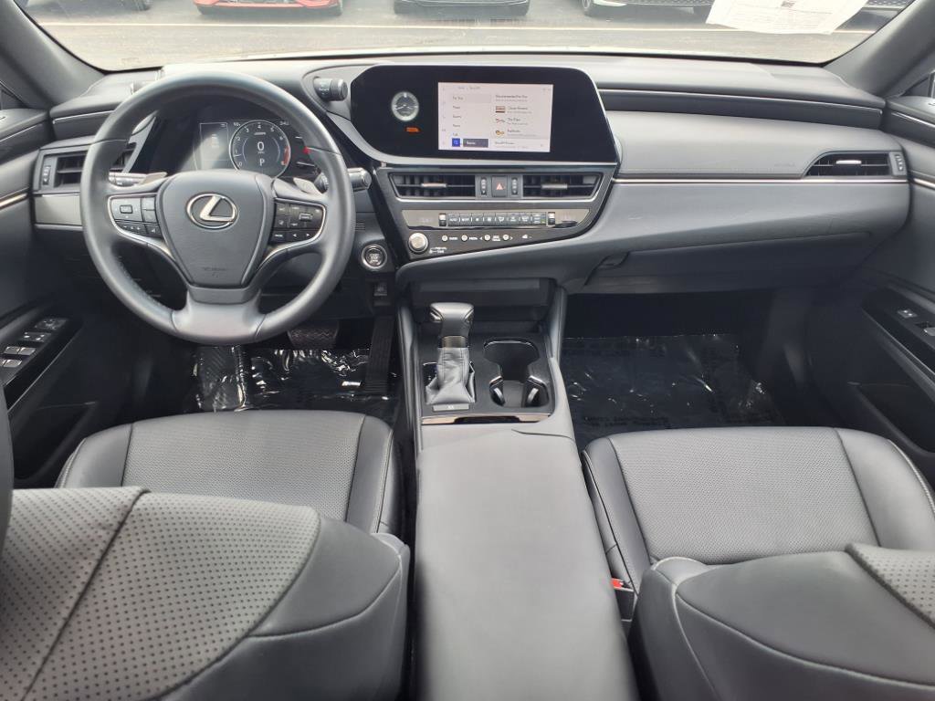 Used 2023 Lexus ES 350 w/ Accessory Package (Z2) image 9