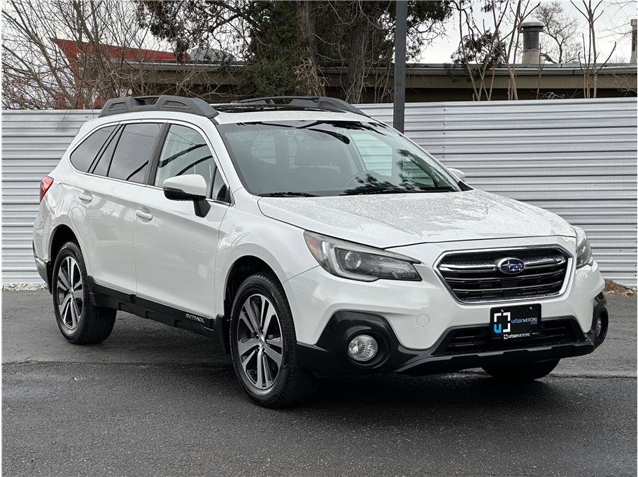 Used 2018 Subaru Outback 2.5i Limited image 8