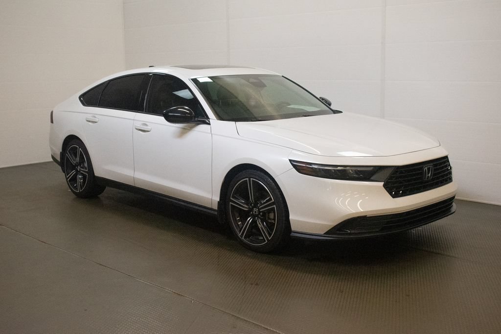 Used 2026 Honda Accord SE image 1