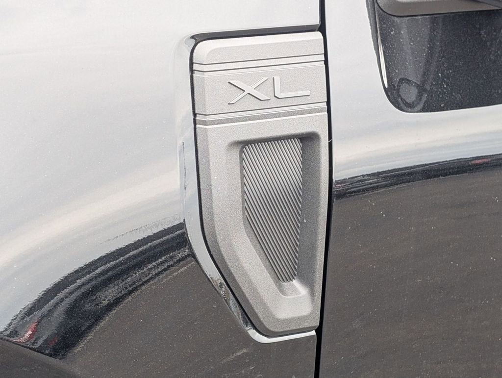 New 2026 Ford Maverick XL w/ Equipment Group 101A image 12