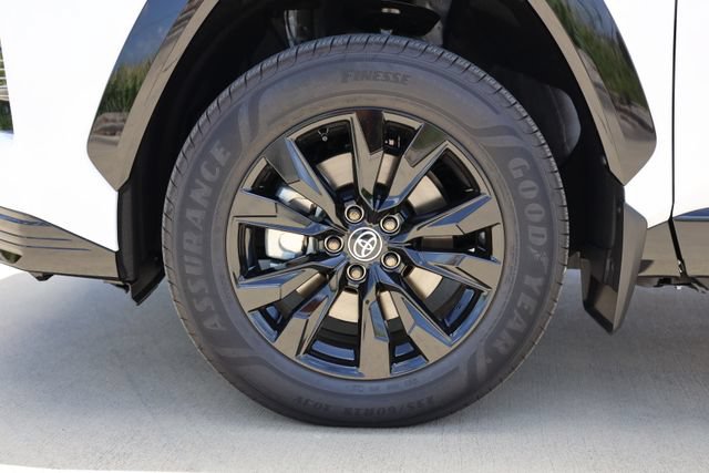 New 2026 Toyota RAV4 AWD Plug-in Hybrid image 9