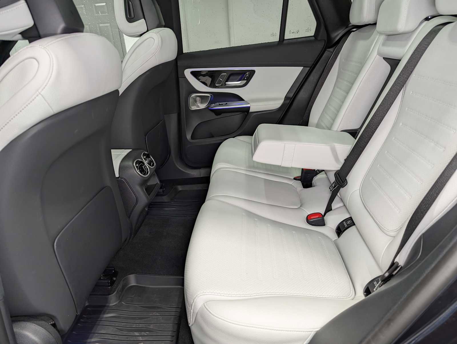 Certified 2023 Mercedes-Benz GLC 300 4MATIC image 23