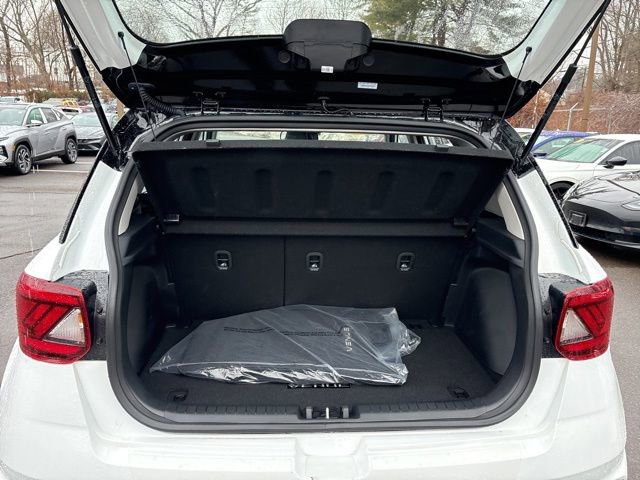 Certified 2025 Hyundai Venue Limited image 29