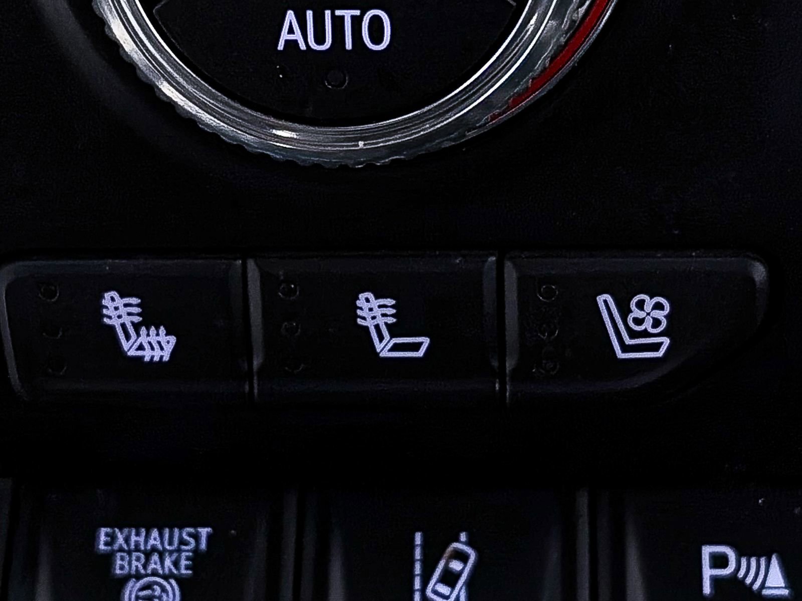 Used 2020 GMC Sierra 2500 Denali image 26