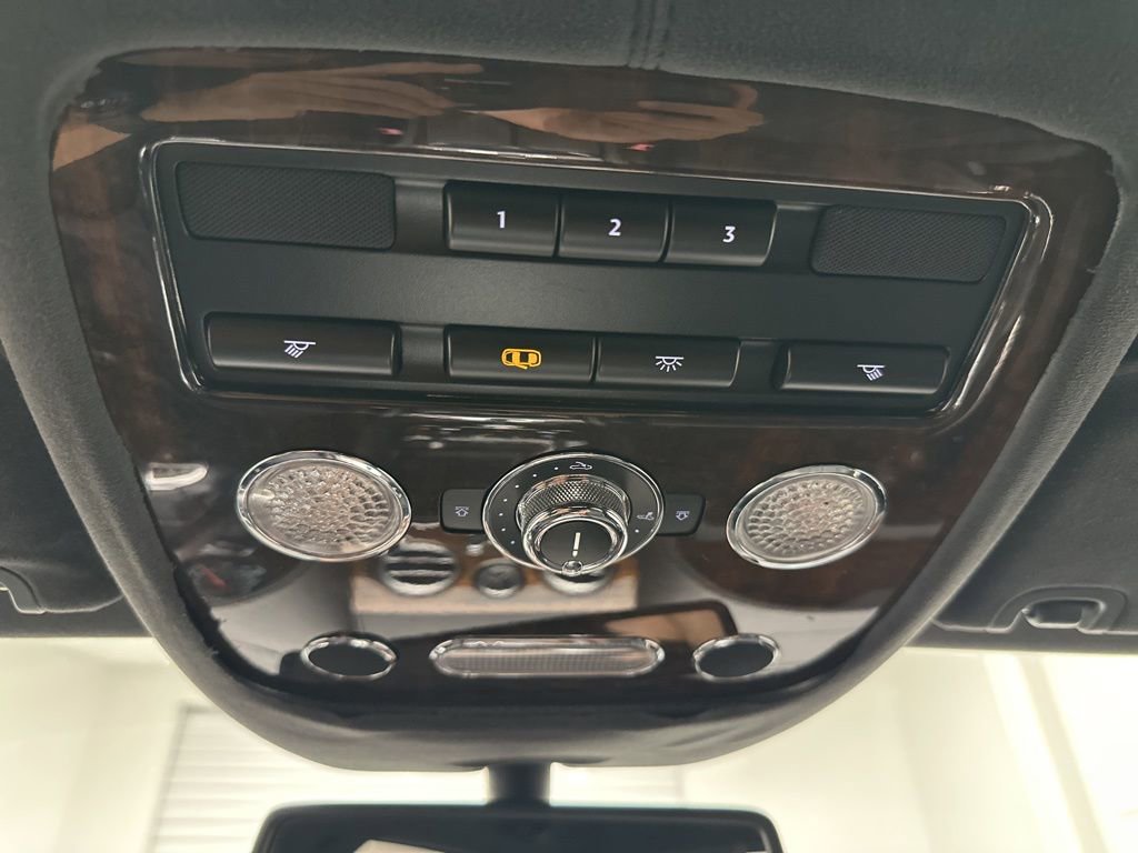 Used 2015 Bentley Flying Spur V8 image 29