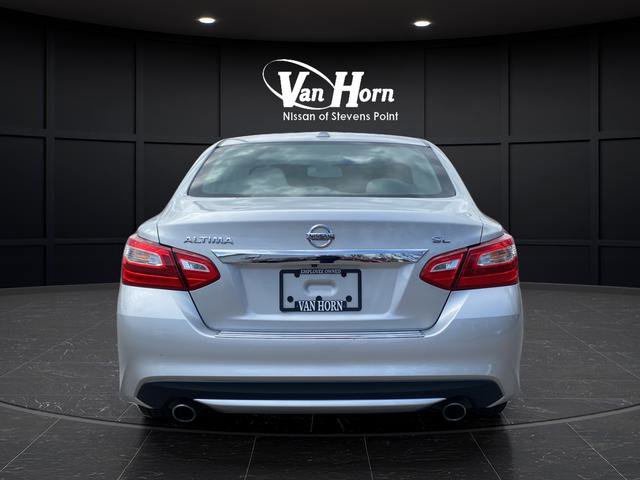 Used 2017 Nissan Altima 2.5 SL w/ 2.5 Technology Package image 6