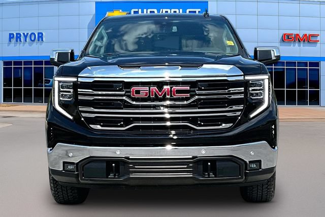 Used 2026 GMC Sierra 1500 SLT w/ SLT Premium Plus Package AWD/4WD image 2