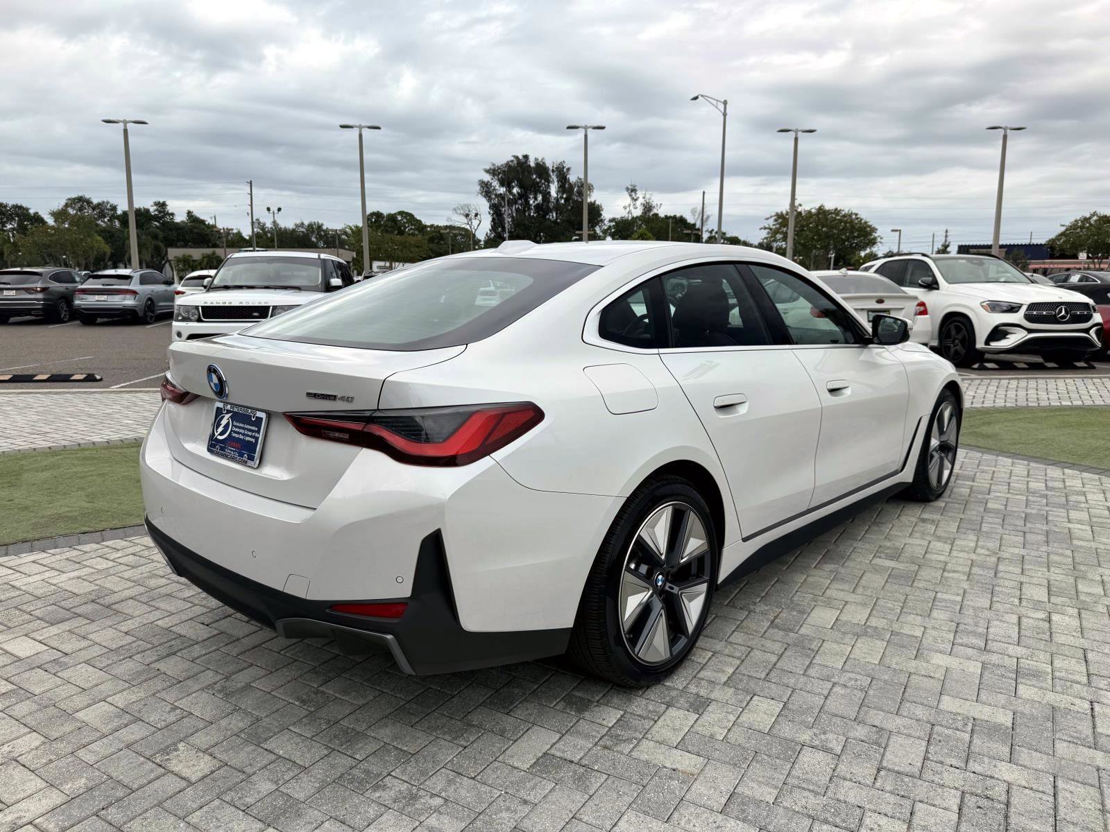 Used 2025 BMW i4 eDrive40 w/ Premium Package RWD image 5