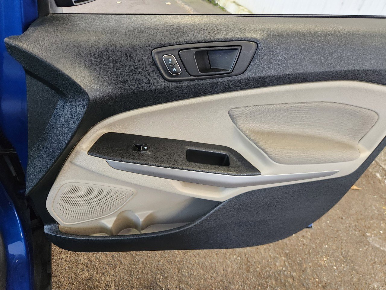 Used 2022 Ford EcoSport S image 14