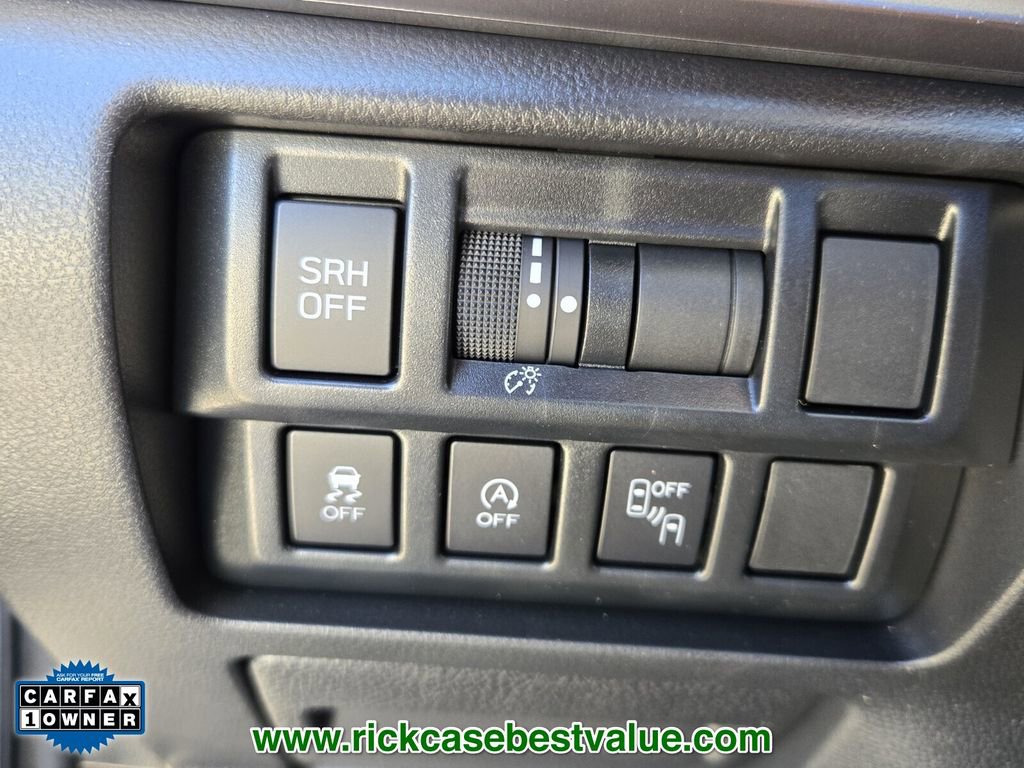 Used 2023 Subaru Crosstrek 2.5i Limited w/ Moonroof Package image 31
