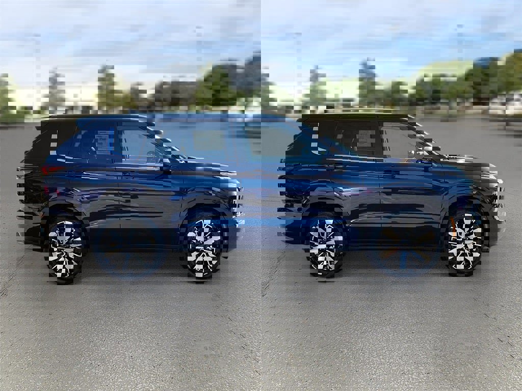 New 2025 Mitsubishi Outlander SE image 8