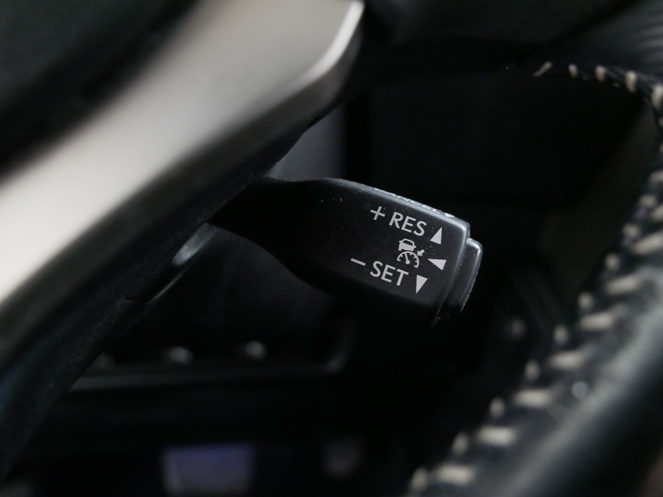 Used 2016 Lexus NX 300h AWD image 32