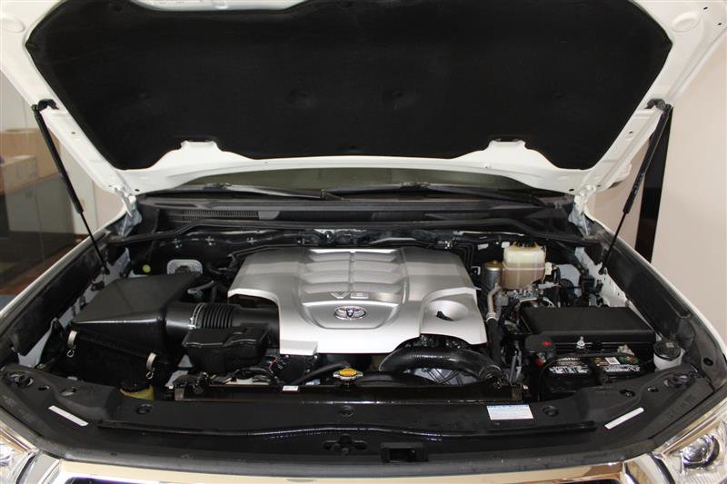 Used 2016 Toyota Land Cruiser AWD/4WD image 15