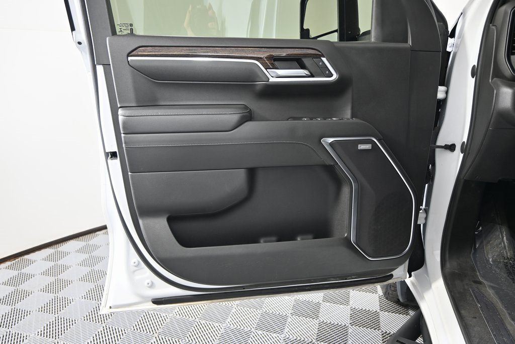 Used 2022 GMC Sierra 1500 Elevation w/ Preferred Package image 18