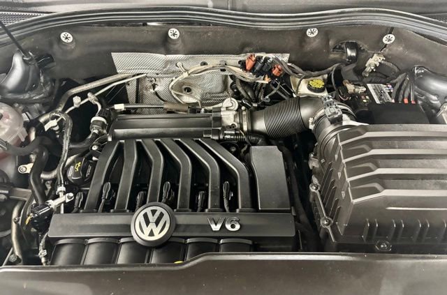 Used 2022 Volkswagen Atlas SEL AWD/4WD image 47