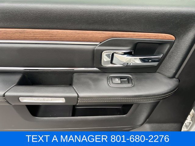 Used 2017 RAM 3500 Laramie w/ Convenience Group AWD/4WD image 32