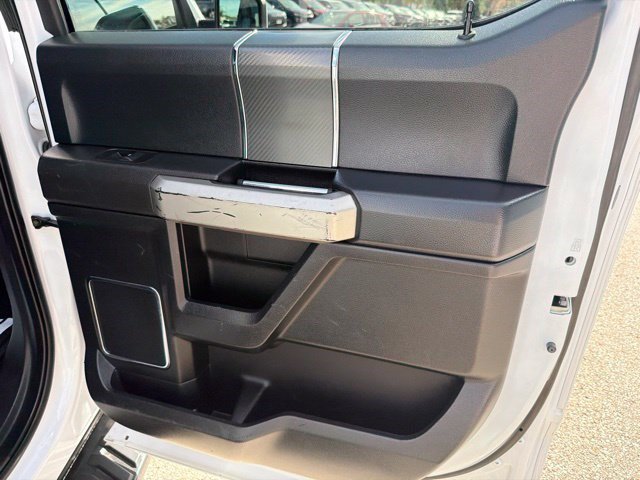 Used 2019 Ford F150 Lariat w/ Equipment Group 502A Luxury AWD/4WD image 17