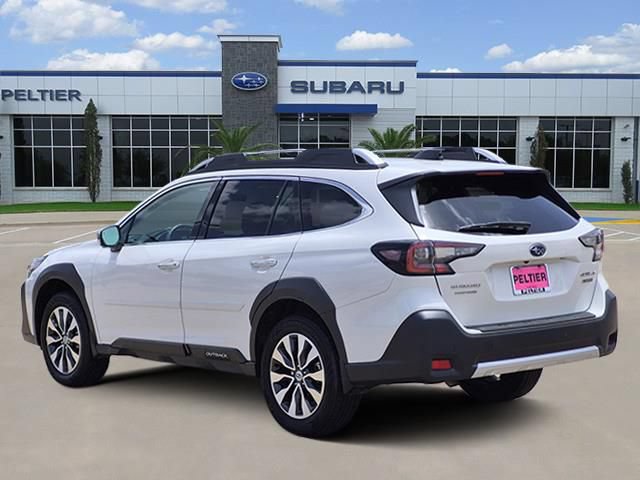 Used 2024 Subaru Outback Touring AWD/4WD image 4