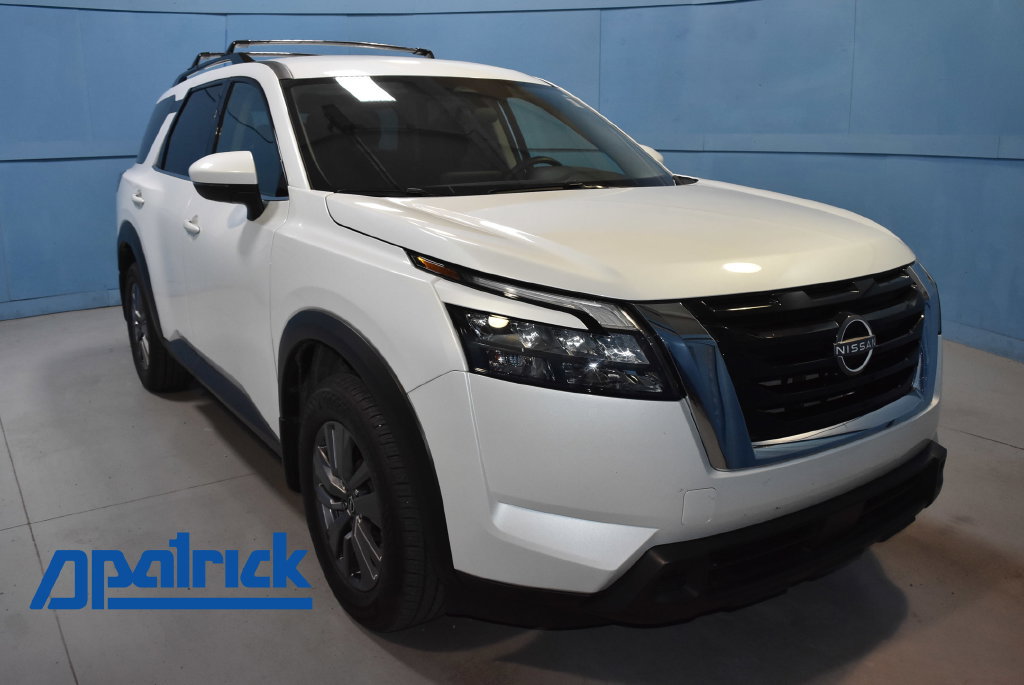 Certified 2025 Nissan Pathfinder SV
