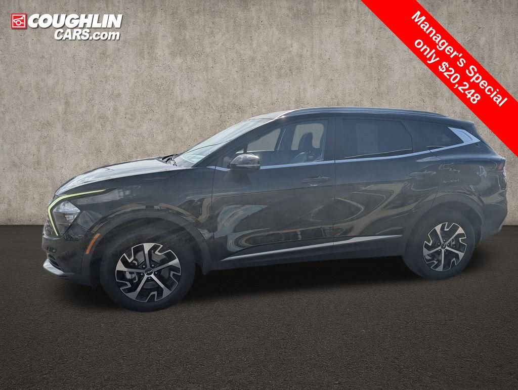 Used 2023 Kia Sportage EX AWD/4WD image 4
