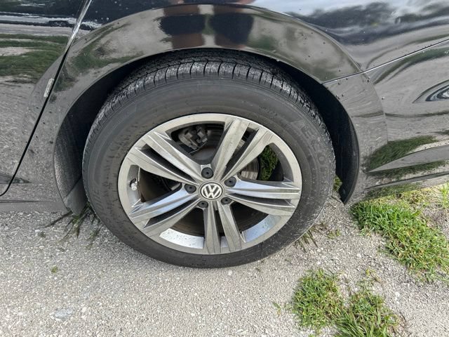 Used 2020 Volkswagen Jetta R-Line FWD image 20