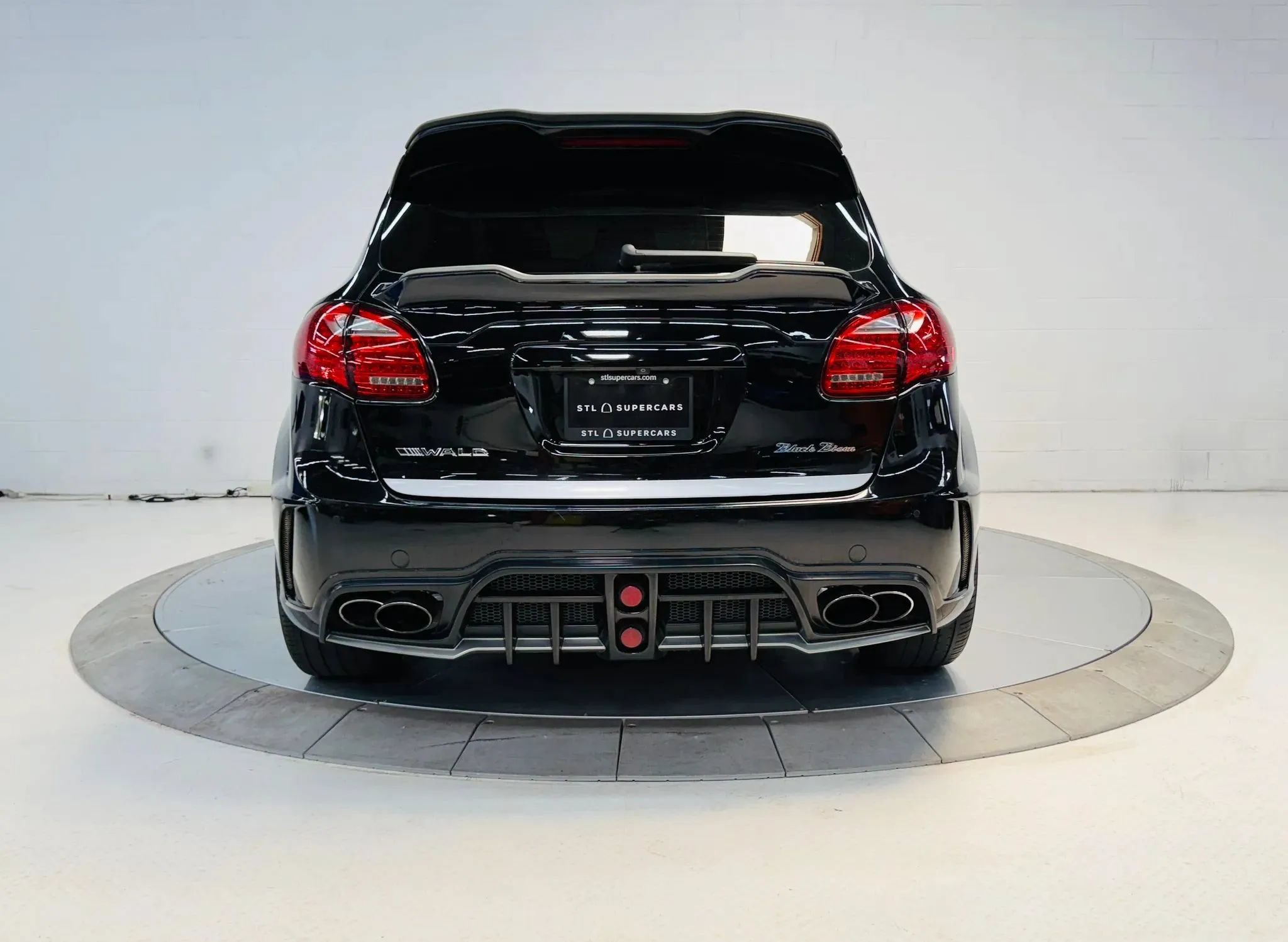 Used 2013 Porsche Cayenne S AWD/4WD image 10