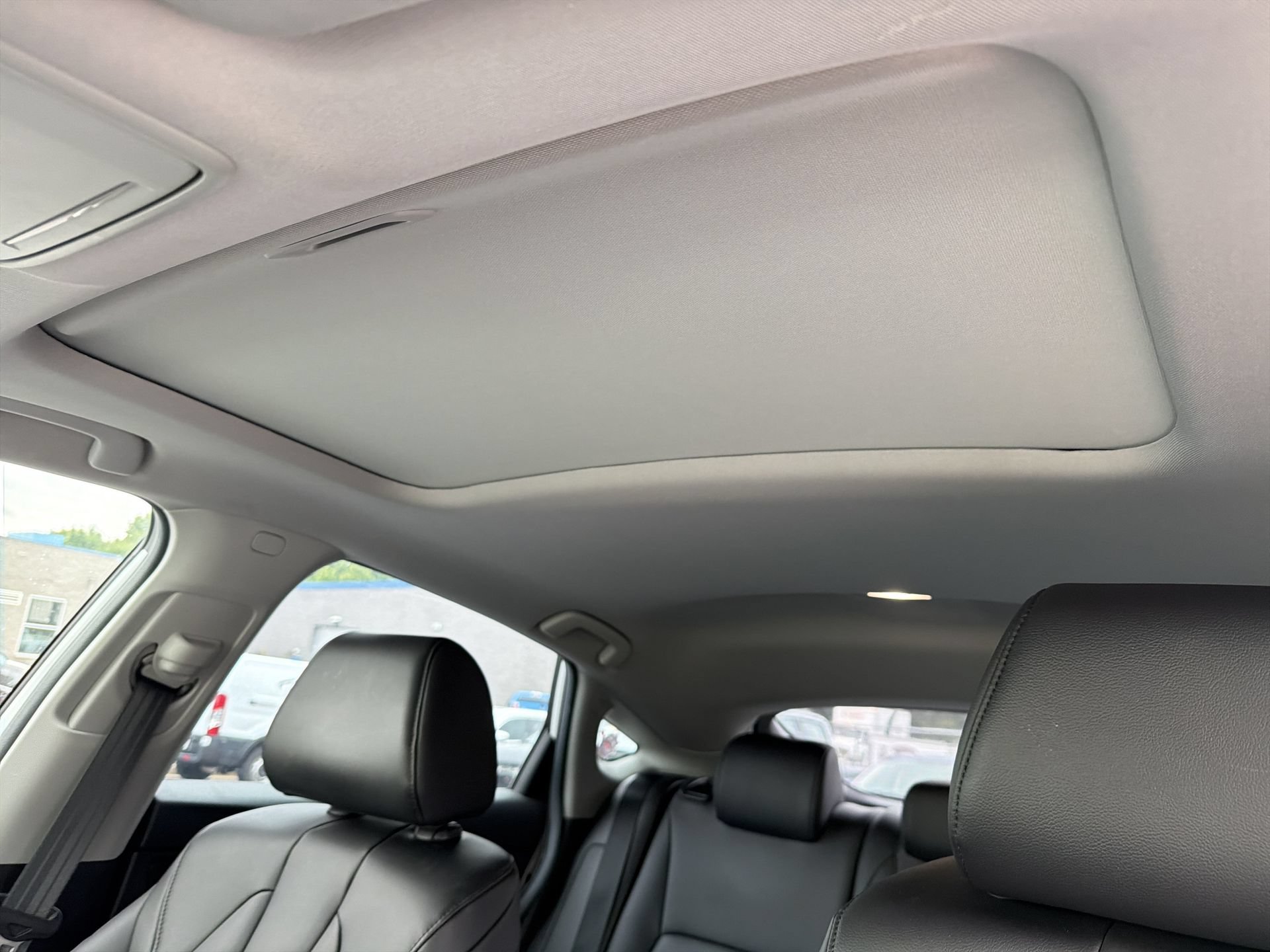 Used 2025 Acura Integra FWD image 9