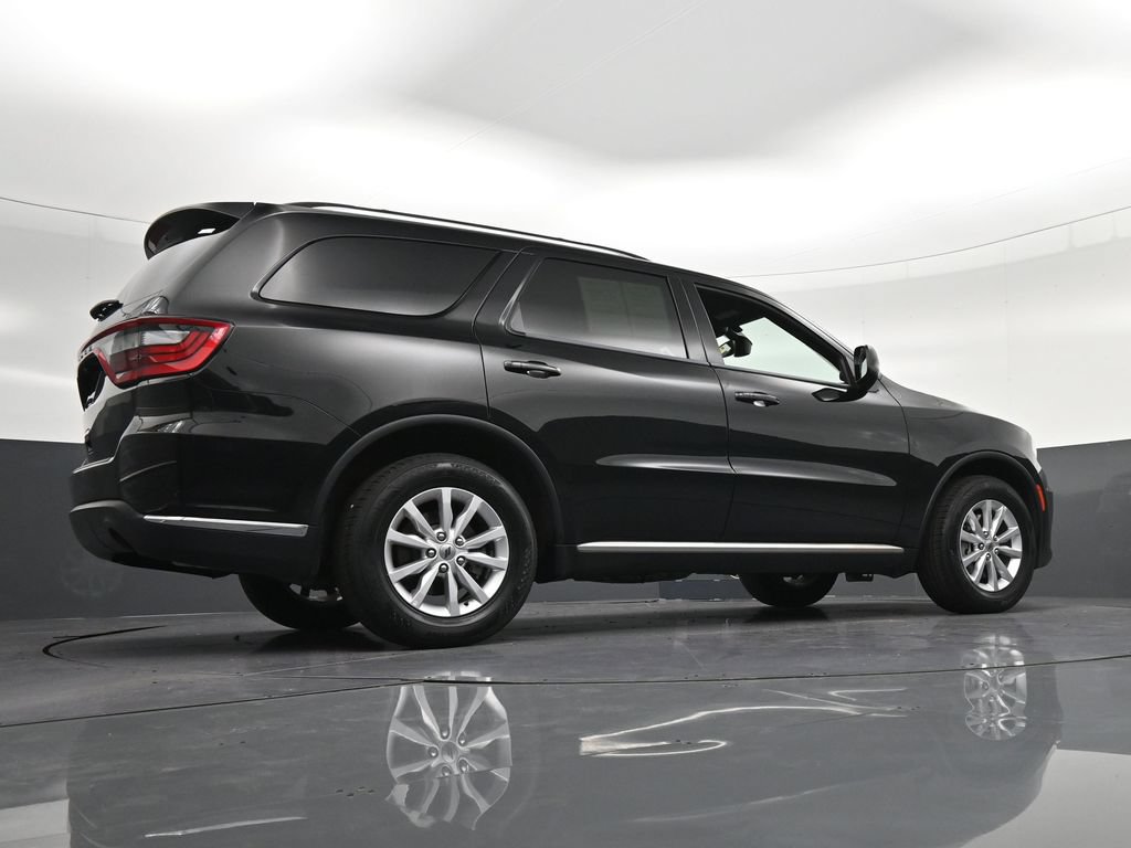 Used 2024 Dodge Durango SXT w/ 3rd Row Seating Group RWD image 30