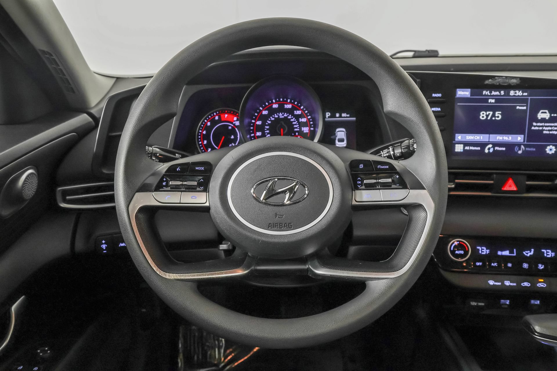 Used 2021 Hyundai Elantra SEL FWD image 25