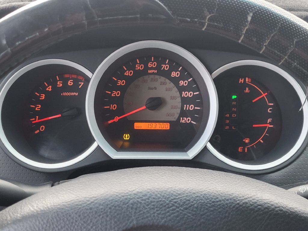 Used 2007 Toyota Tacoma PreRunner w/ TRD Sport Pkg #1 RWD image 14
