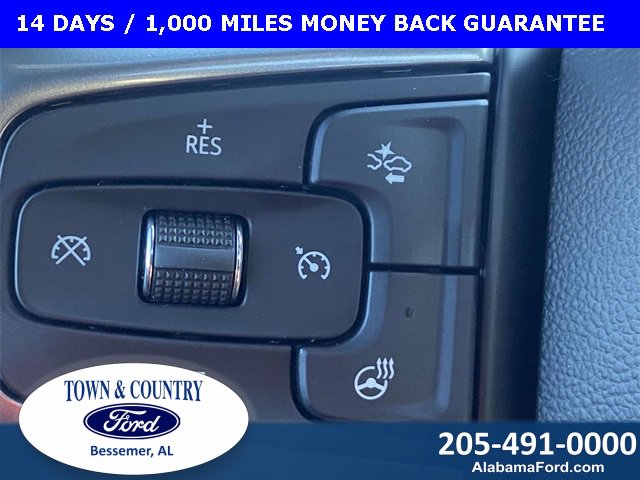 Used 2024 Chevrolet Suburban Z71 w/ Luxury Package image 22