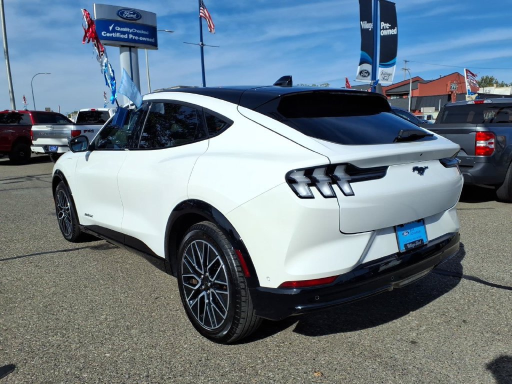 Certified 2024 Ford Mustang Mach-E Premium AWD/4WD image 8