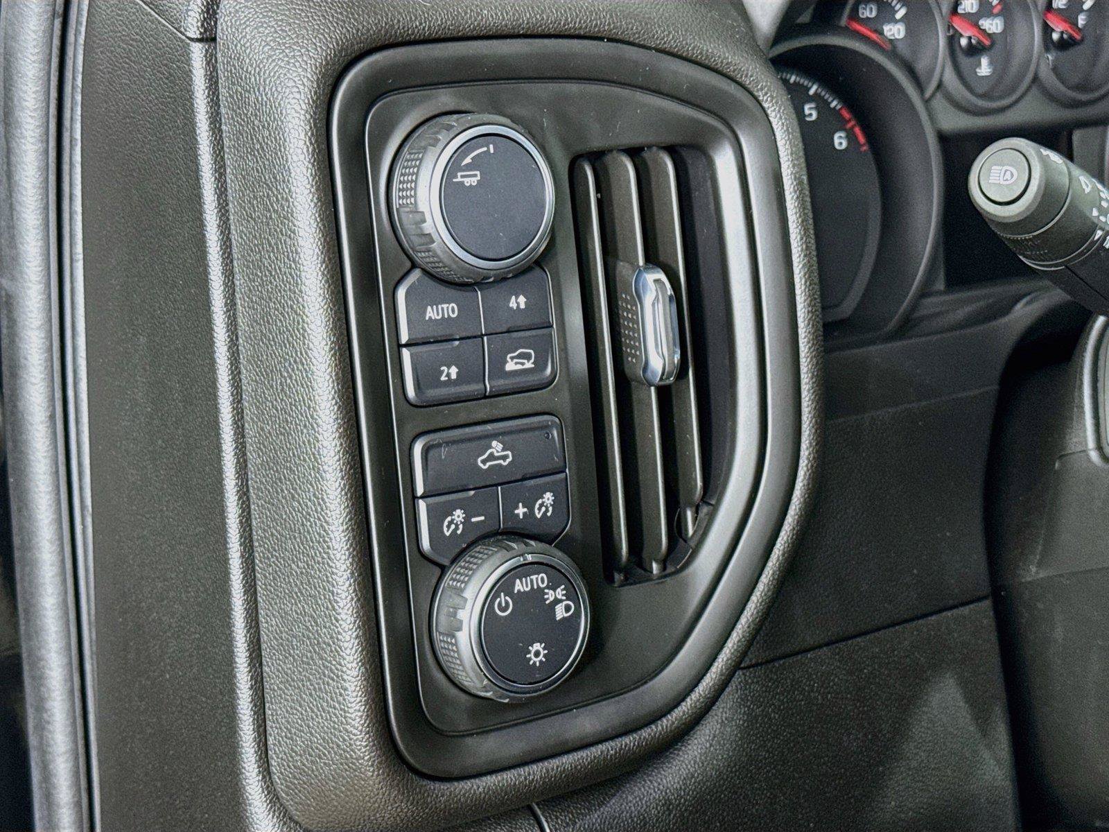 Used 2023 Chevrolet Silverado 1500 Custom w/ Rally Edition AWD/4WD image 15