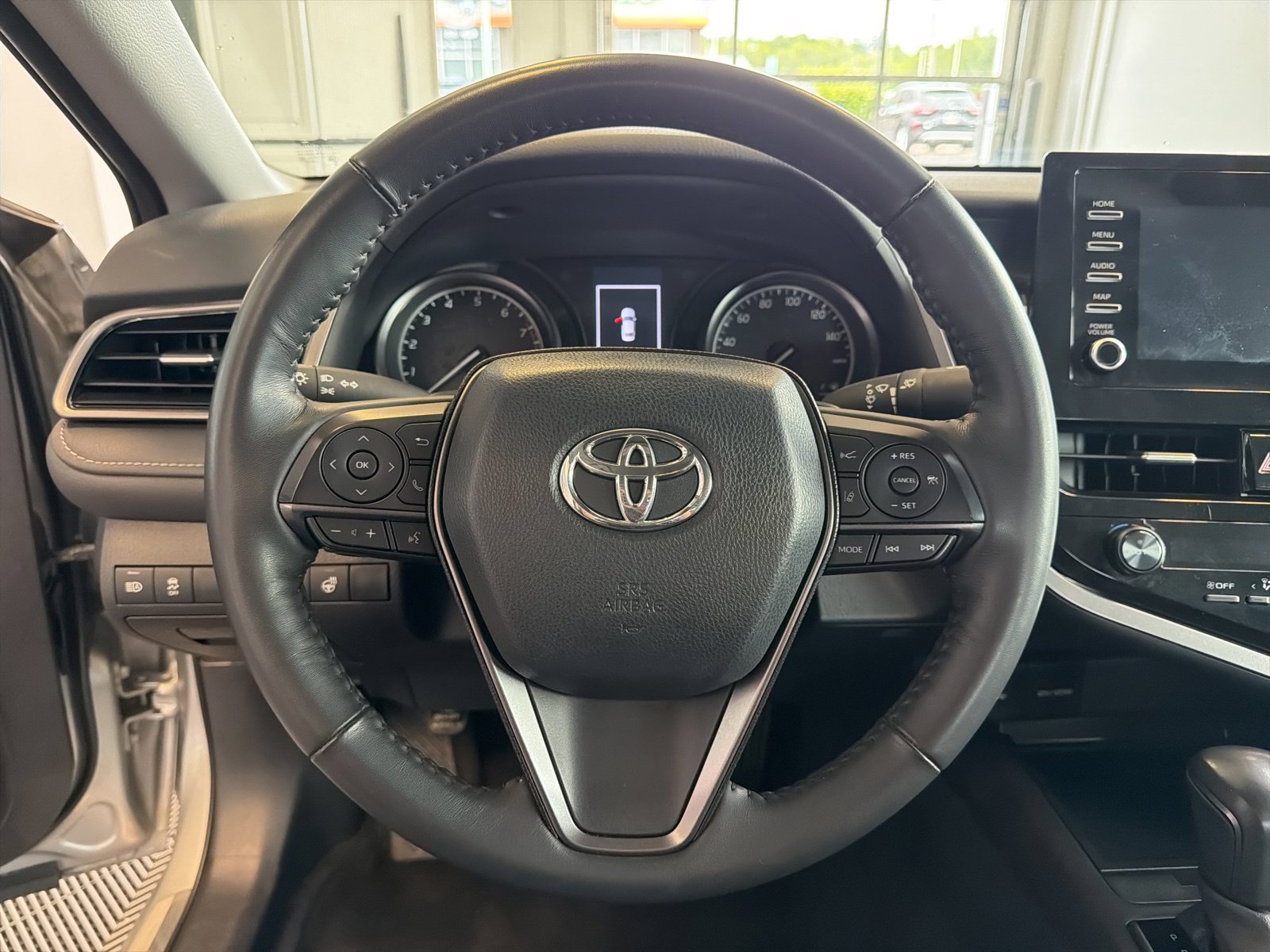 Used 2024 Toyota Camry SE FWD image 15