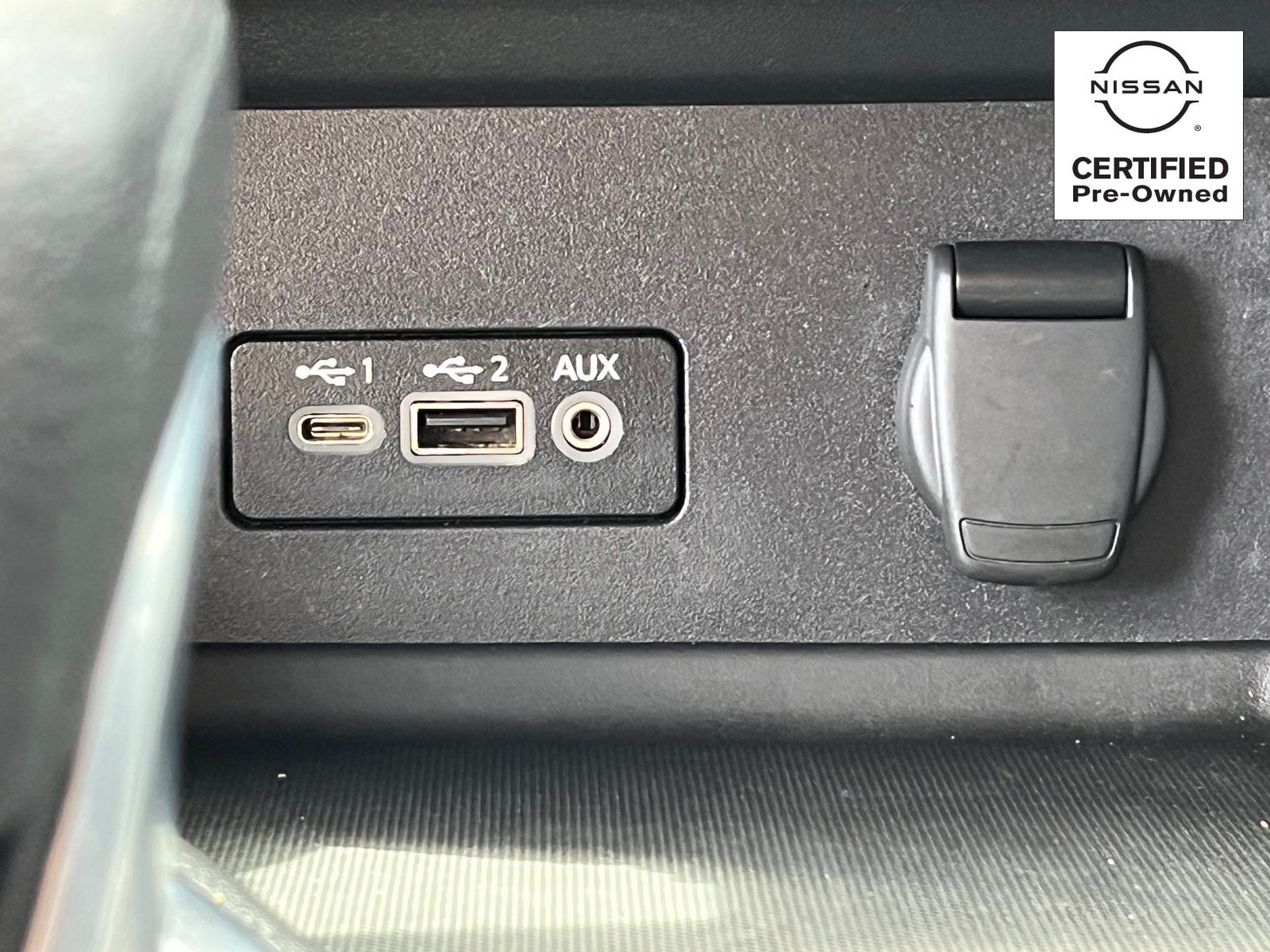Certified 2023 Nissan Sentra SV FWD image 23