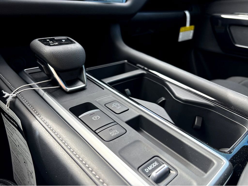 New 2026 Nissan Pathfinder SV FWD image 10