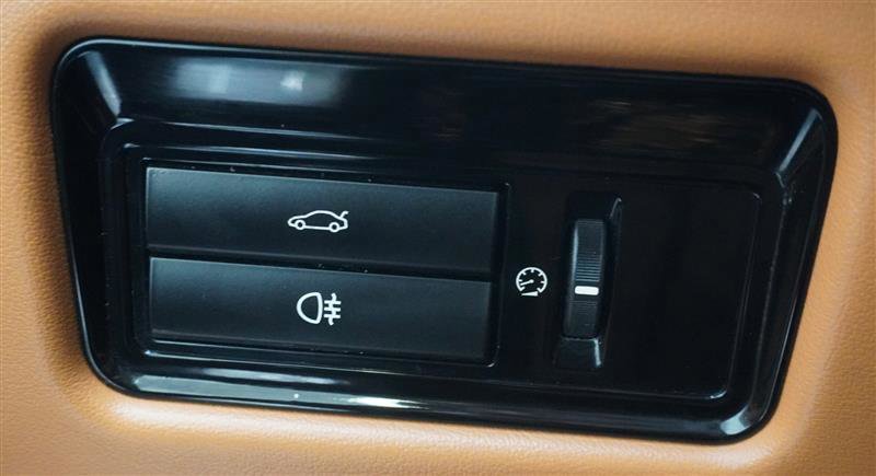 Used 2013 Jaguar XJ L Portfolio AWD/4WD image 20